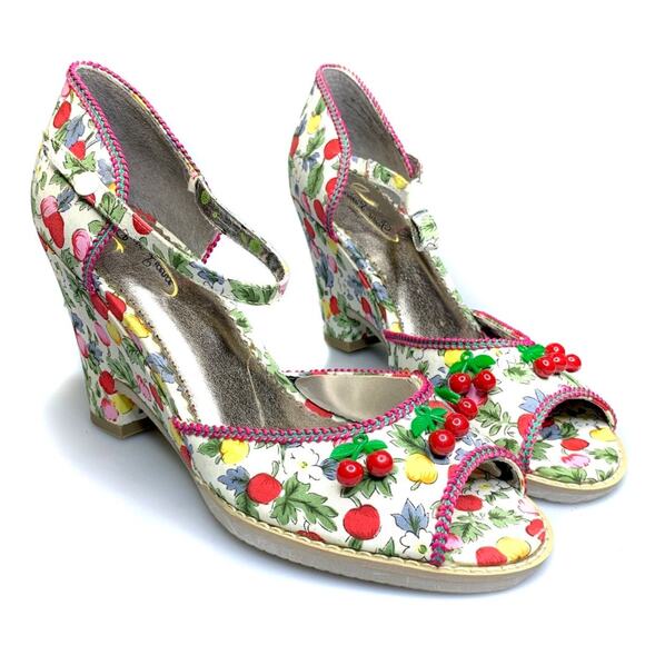Anthropologie x Poetic Licence 6 Shirley Temple Sandals 3D Cherry Pin Up Wedges - Picture 1 of 9